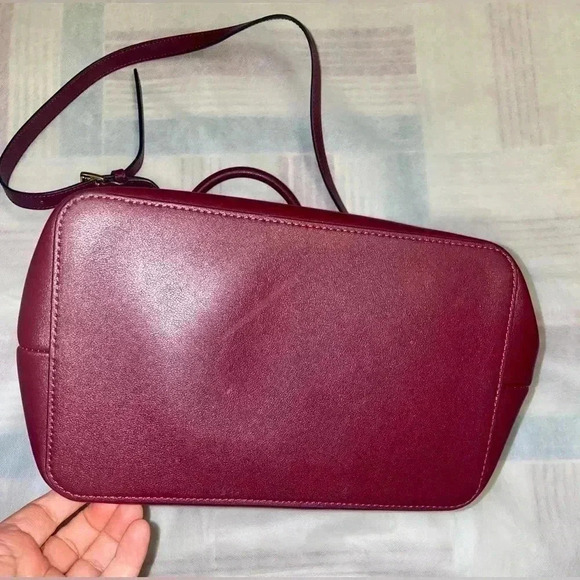 Fancy  Wine 🍷 Red Michael Kors 😎 brand new - Picture 5 of 11